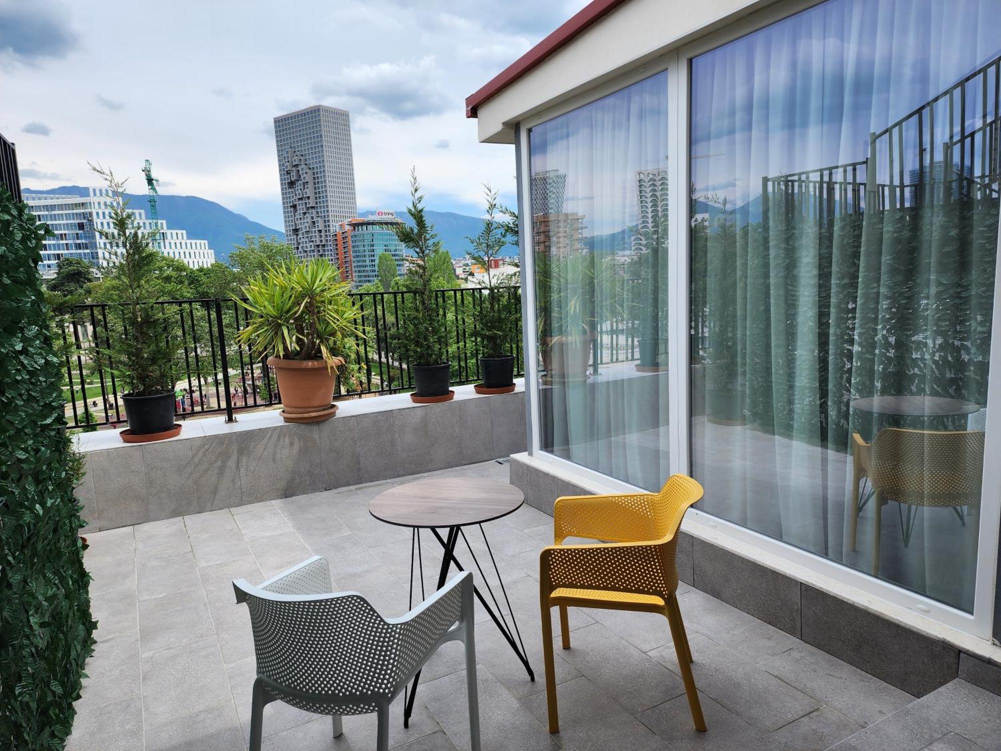 Penthouse With A City View Tirana Exteriér fotografie