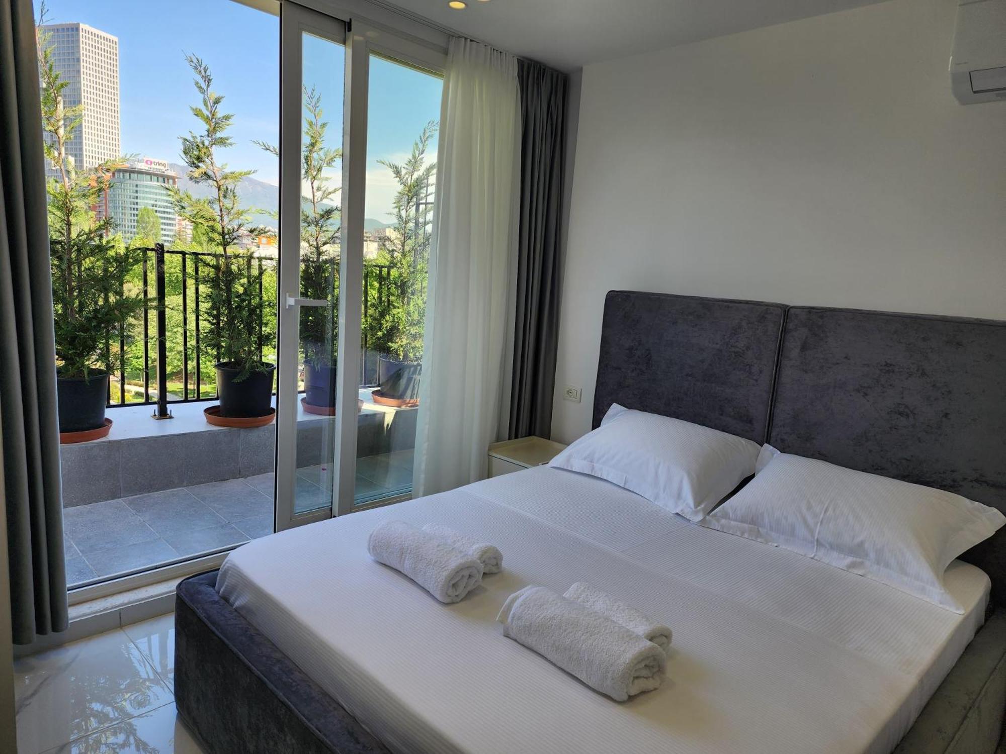 Penthouse With A City View Tirana Exteriér fotografie